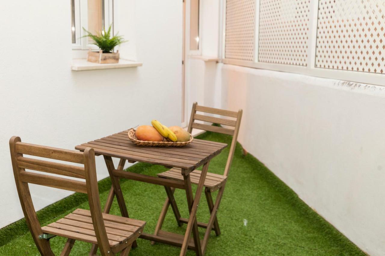 Apartamento Melina Arlu - Centro Historico Malaga Bagian luar foto