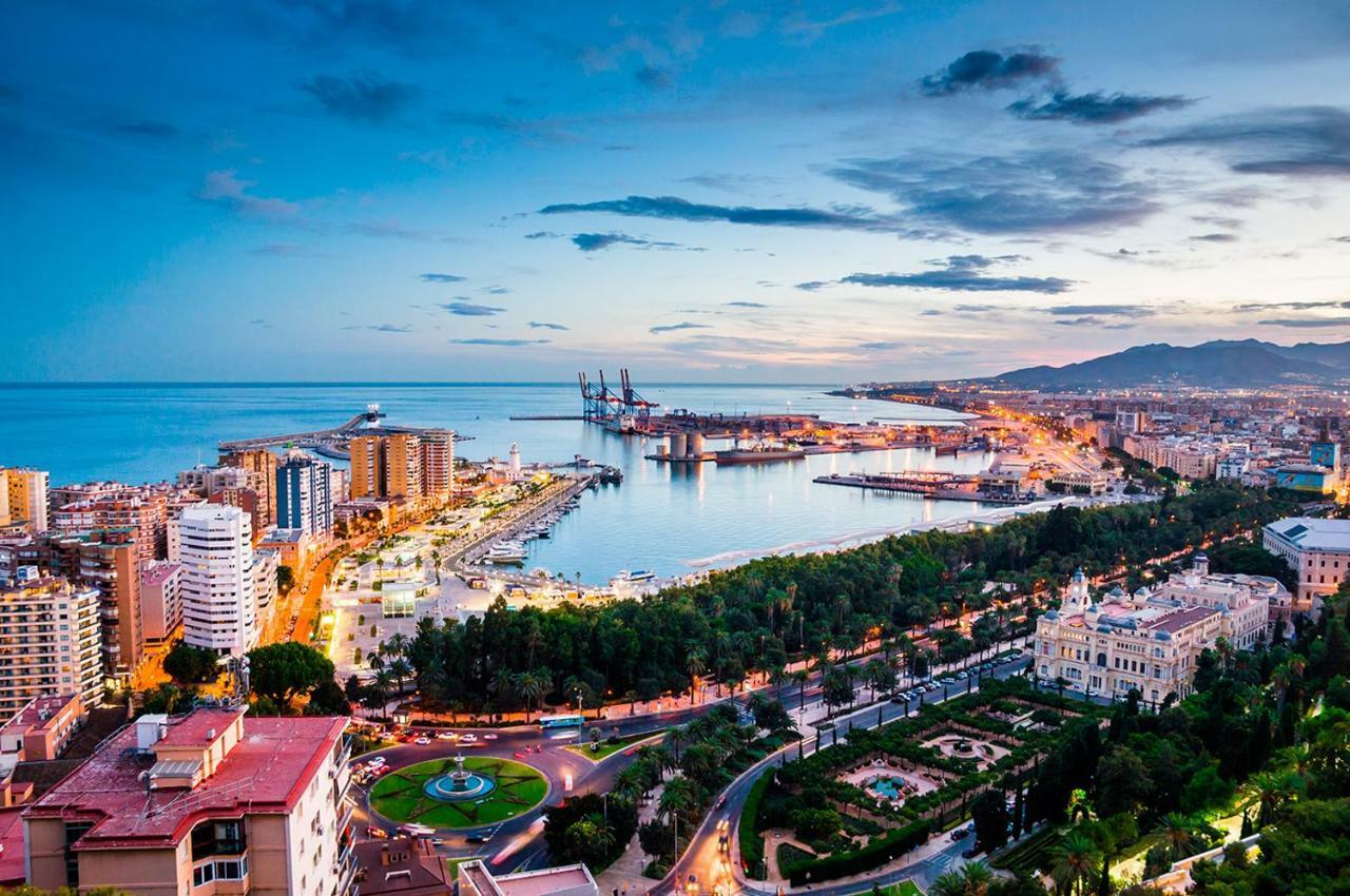 Apartamento Melina Arlu - Centro Historico Malaga Bagian luar foto